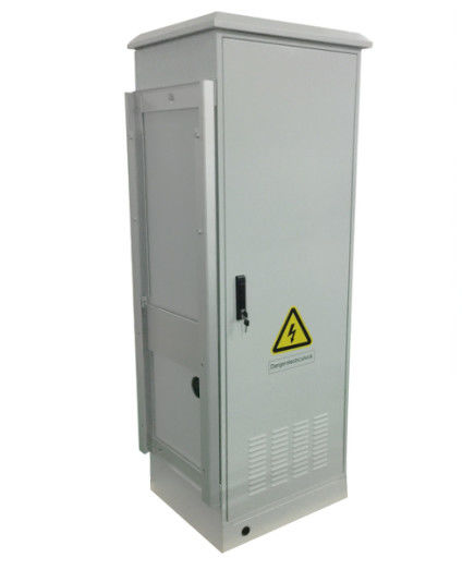 Alto gabinete al aire libre de la prenda impermeable IP55 de la seguridad para la batería de reserva del poder de las telecomunicaciones