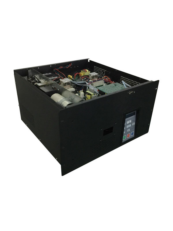 Protección integrada eléctrica de baja fricción de la carga de UPS 6KVA de la fuente de alimentación del soporte de estante